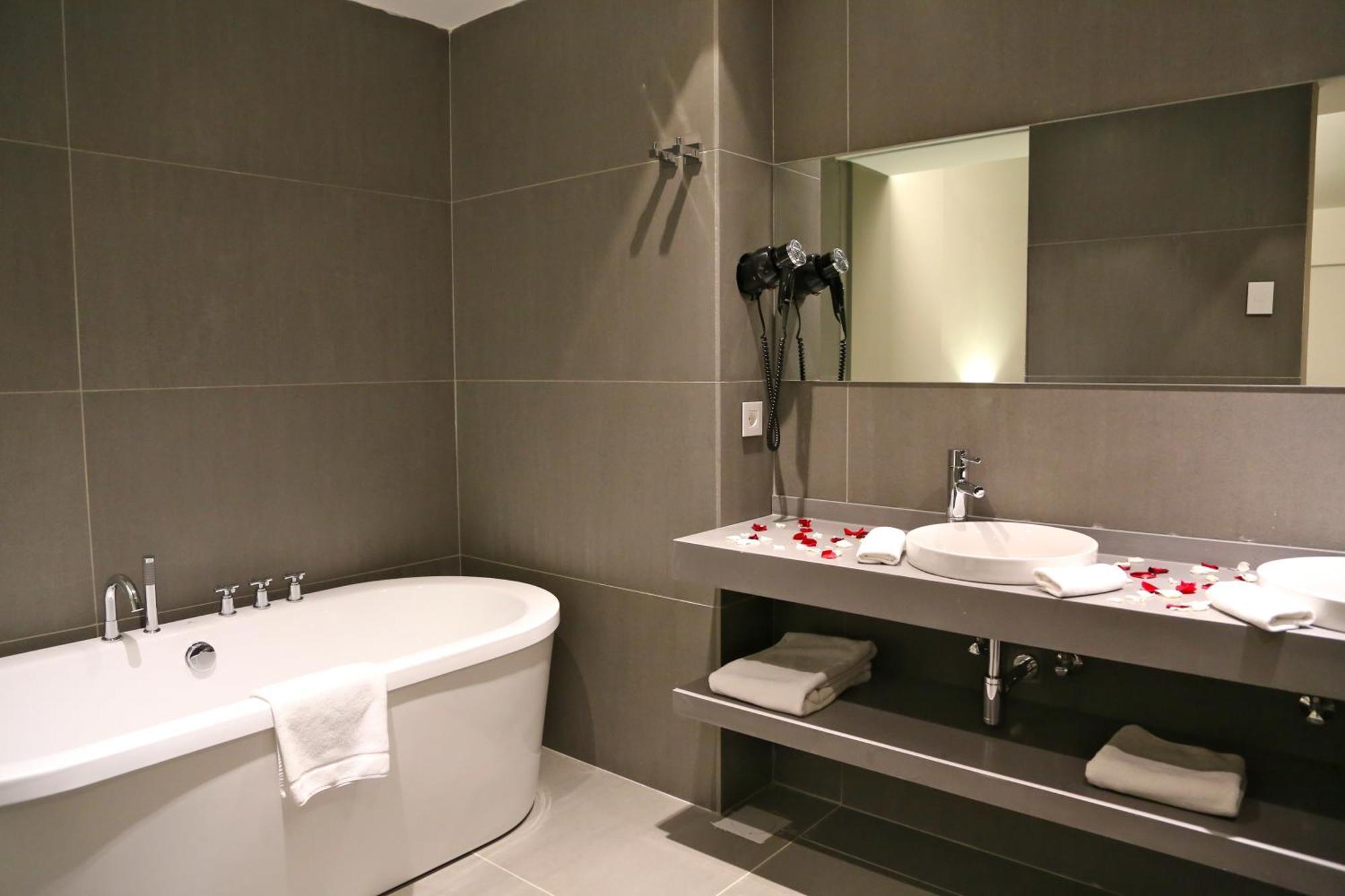 Pangea Beach Resort Джийех Номер фото